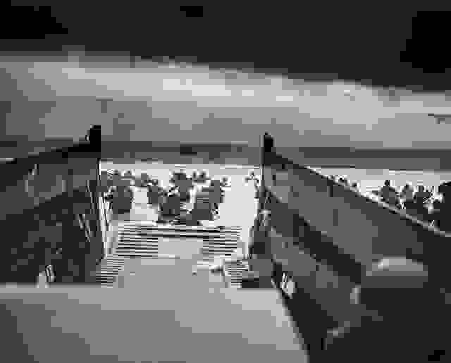 war-63137-640