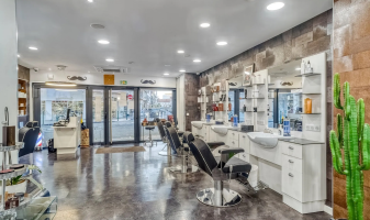 v-interieur-salon-xxl-coiffure