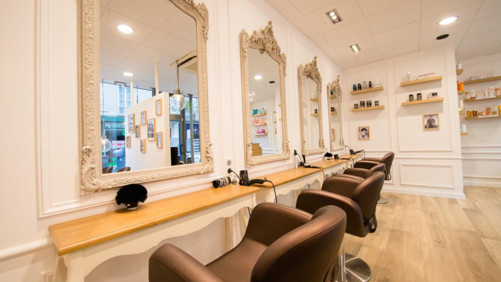 architecte-interieur-salon-de-coiffure-69eb31fe9b578