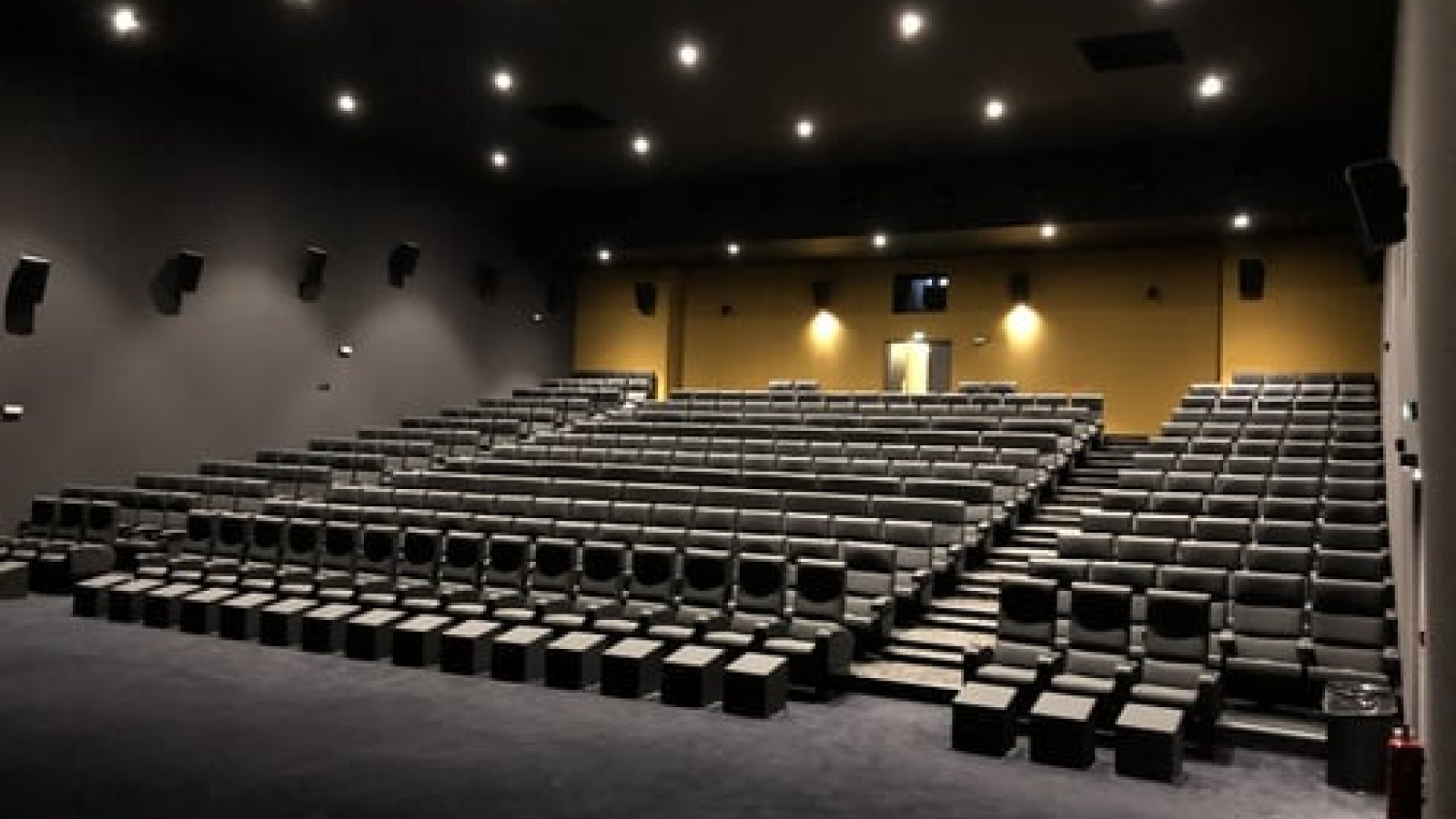 v-salle-de-cinema-studio-6